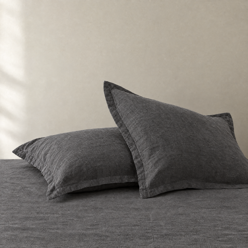 Pair of stonewashed linen pillowcases in Charcoal with flat flange